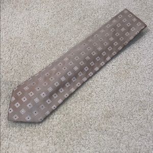 Calvin Klein 100% silk necktie - tan cubes